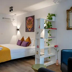 Miniloft Pelgrim , Antwerpen Belgien